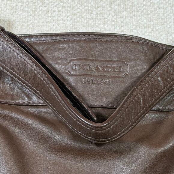 Coach Women Brown Zoe Hobo Shoulder Handbag Leather Purse Classic Bag Designer - Picture 3 of 9